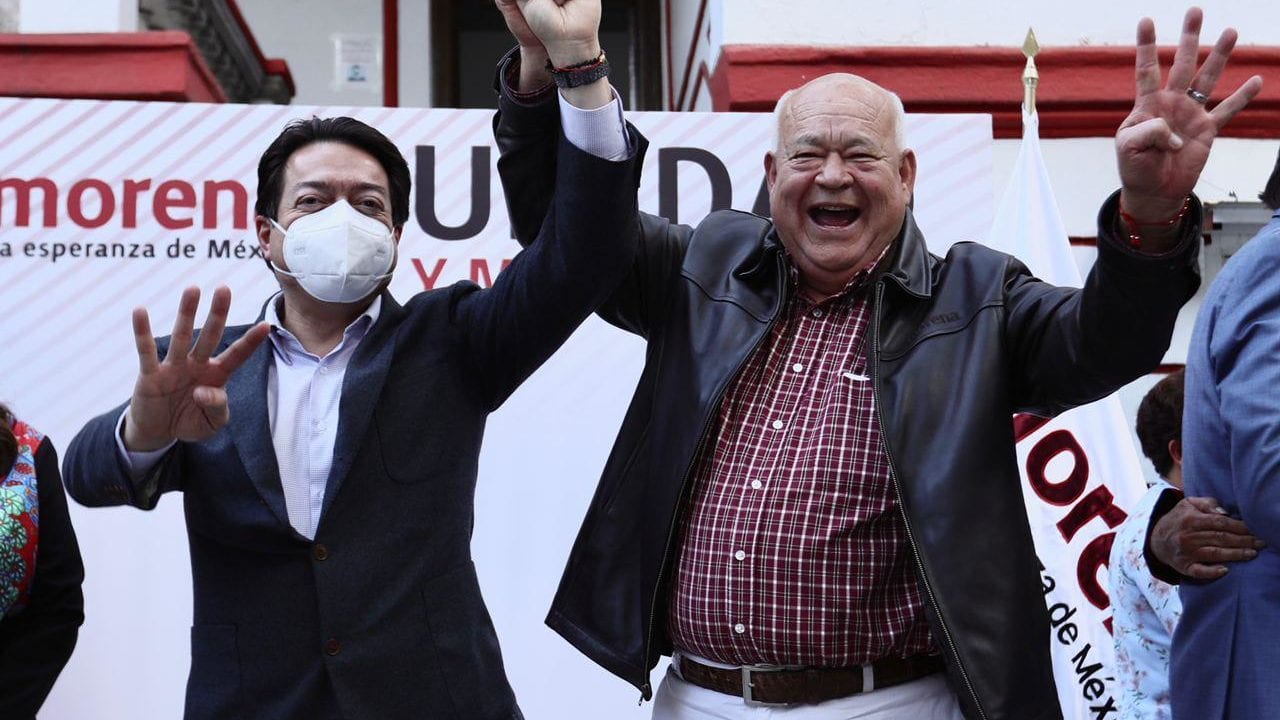 Morena presenta a superdelegado en BCS como candidato a la gubernatura