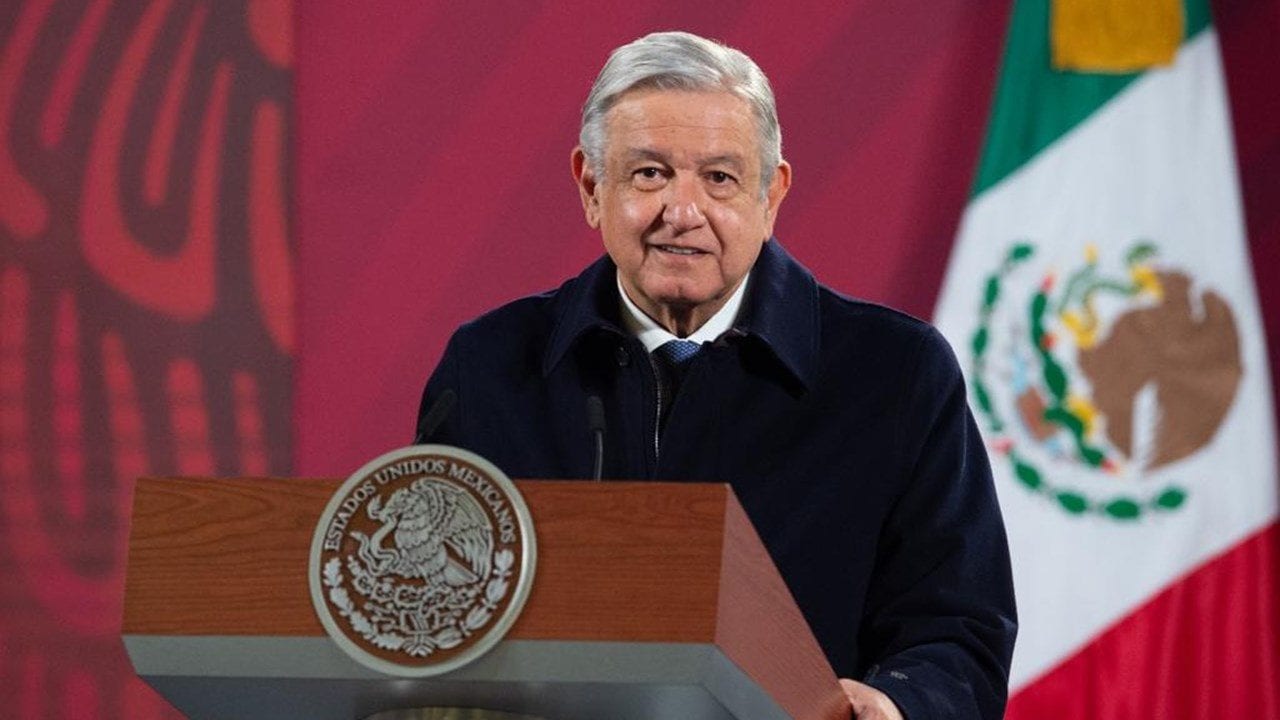 AMLO felicita a Biden 38 días después de la proyección de su victoria