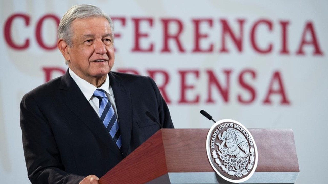 Ha faltado información sobre outsourcing: AMLO