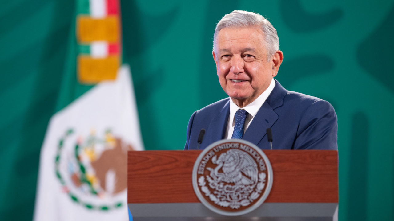 AMLO iniciará giras en 2021 en estados con elecciones para gubernaturas