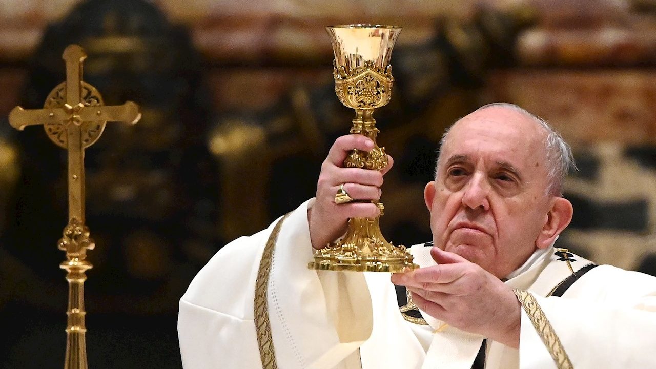 Papa Francisco dice que la bendición de las parejas homosexuales ‘quiere incluir, no dividir’