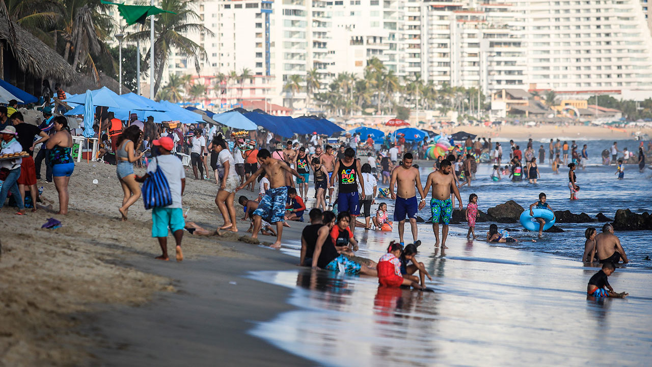 Pandemia aún pega al turismo: prevén consumo para fin de año 11.4% menor a 2019