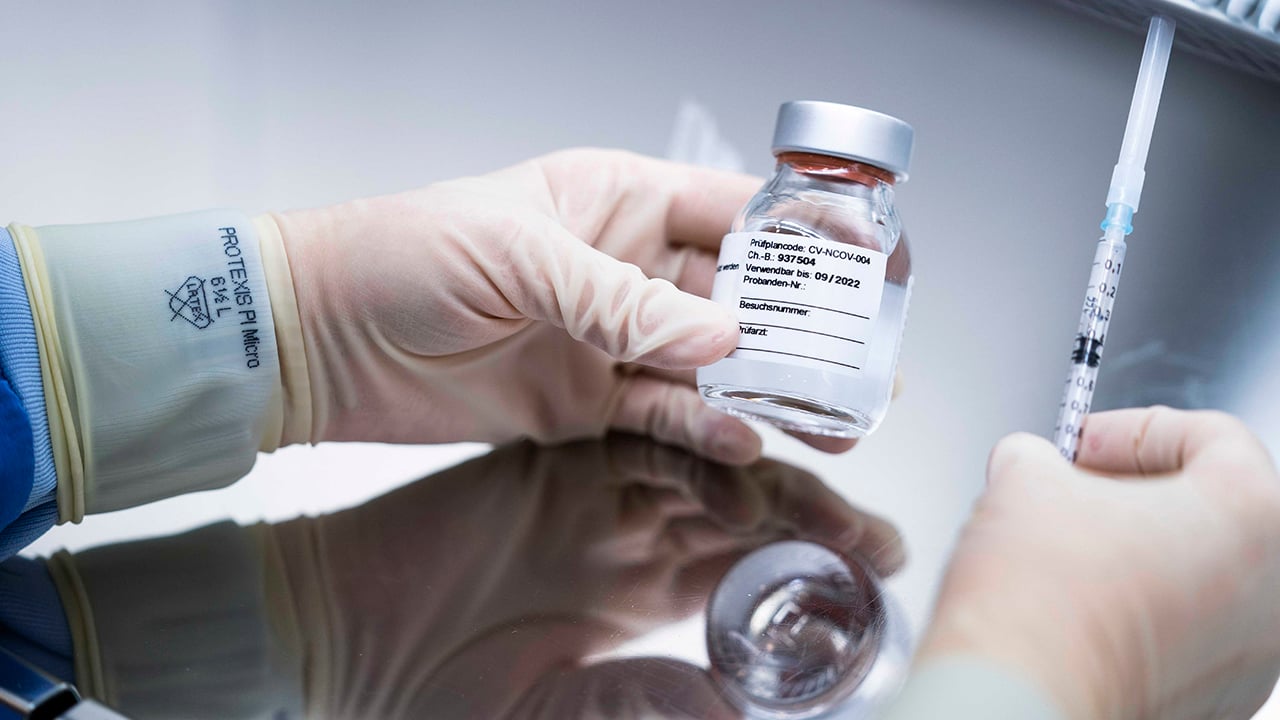 Vacuna CureVac contra Covid-19 mostró eficacia de  48% en ensayo final