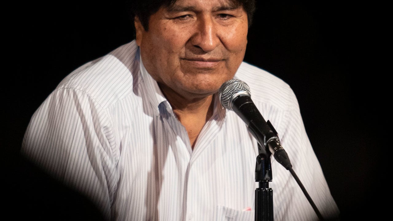 Evo Morales denuncia ataque a tiros contra su vehículo