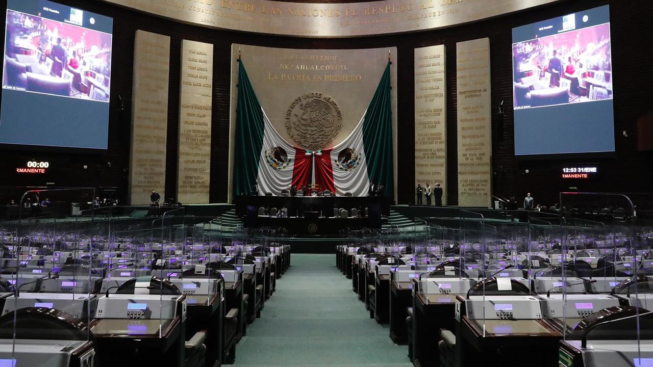 Morena busca que ‘fake news’ se consideren ataques a la seguridad nacional