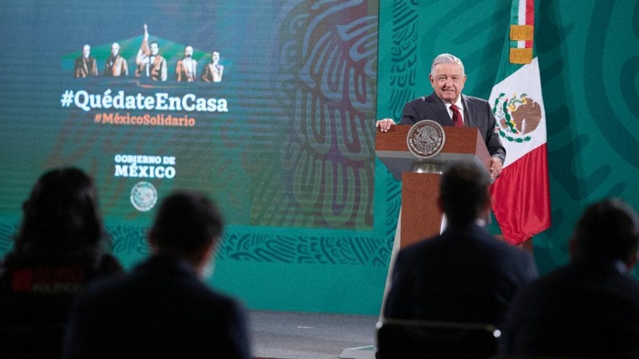AMLO justifica a López-Gatell: ‘ha estado trabajando muy intenso’