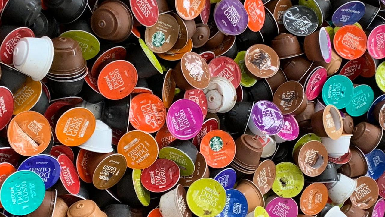 CDMX y Nestlé acuerdan plan de reciclaje de cápsulas de café