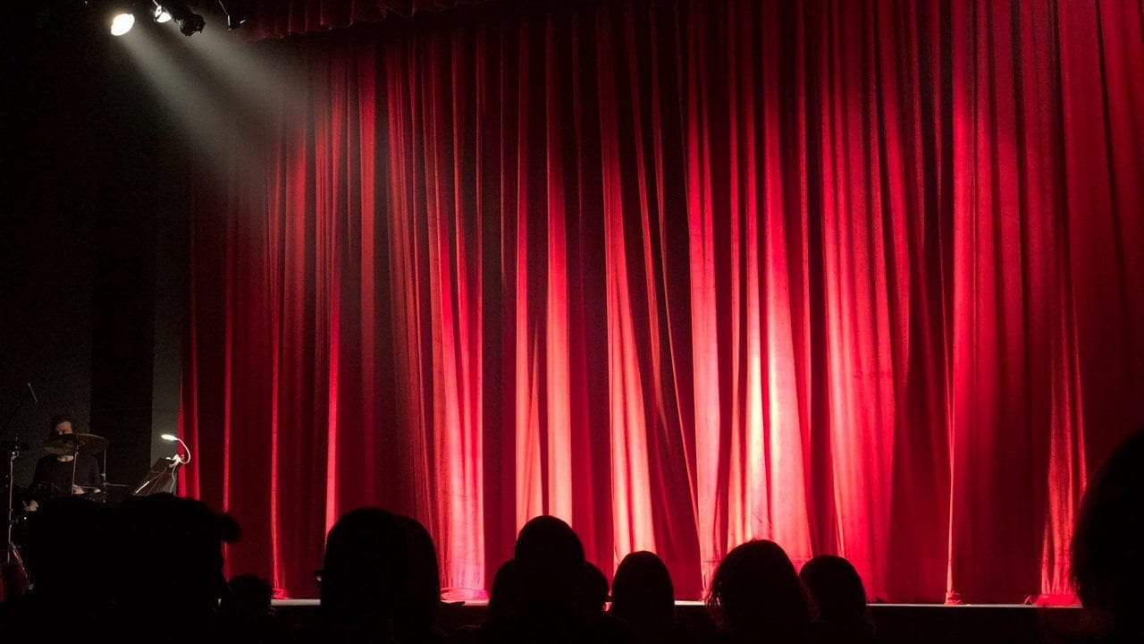 Estiman 10 años de recuperación para industria del teatro tras pandemia