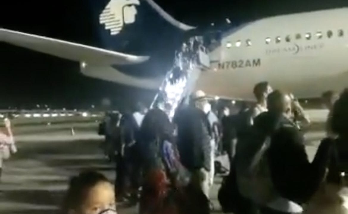 Reporta accidente durante despegue de avión de Aeroméxico