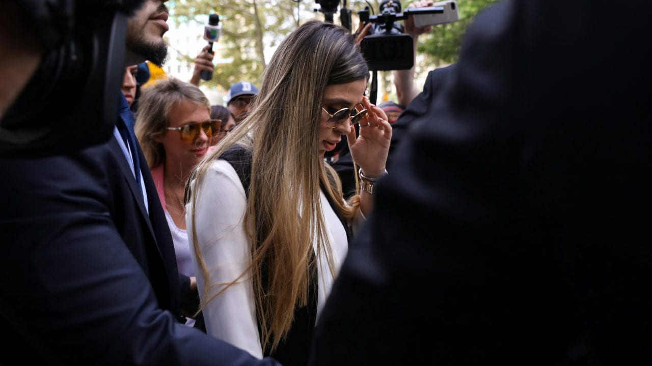 Emma Coronel tenía contacto con agentes de E.U. desde 2017