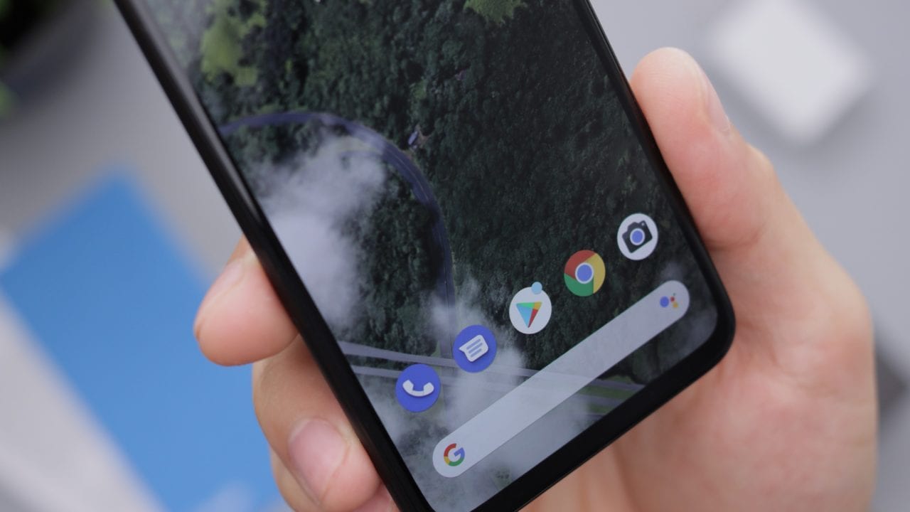 Acuerdos con fabricantes dieron una oportunidad a Android contra Apple: Google