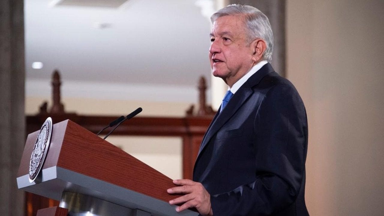 AMLO manda iniciativa para sancionar corrupción y nepotismo de jueces