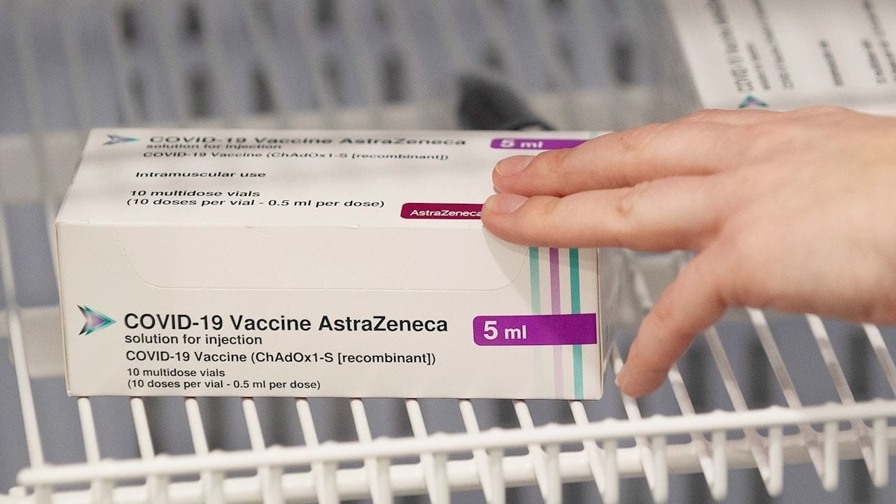 AstraZeneca dejaría negocio de vacunas; CEO no lamenta labor con el Covid-19