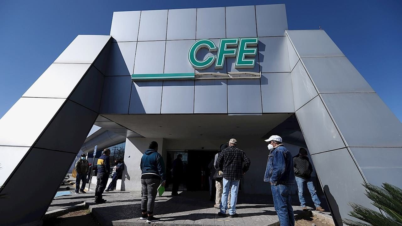 CFE requiere mayores inversiones ante creciente demanda de energía: Fitch