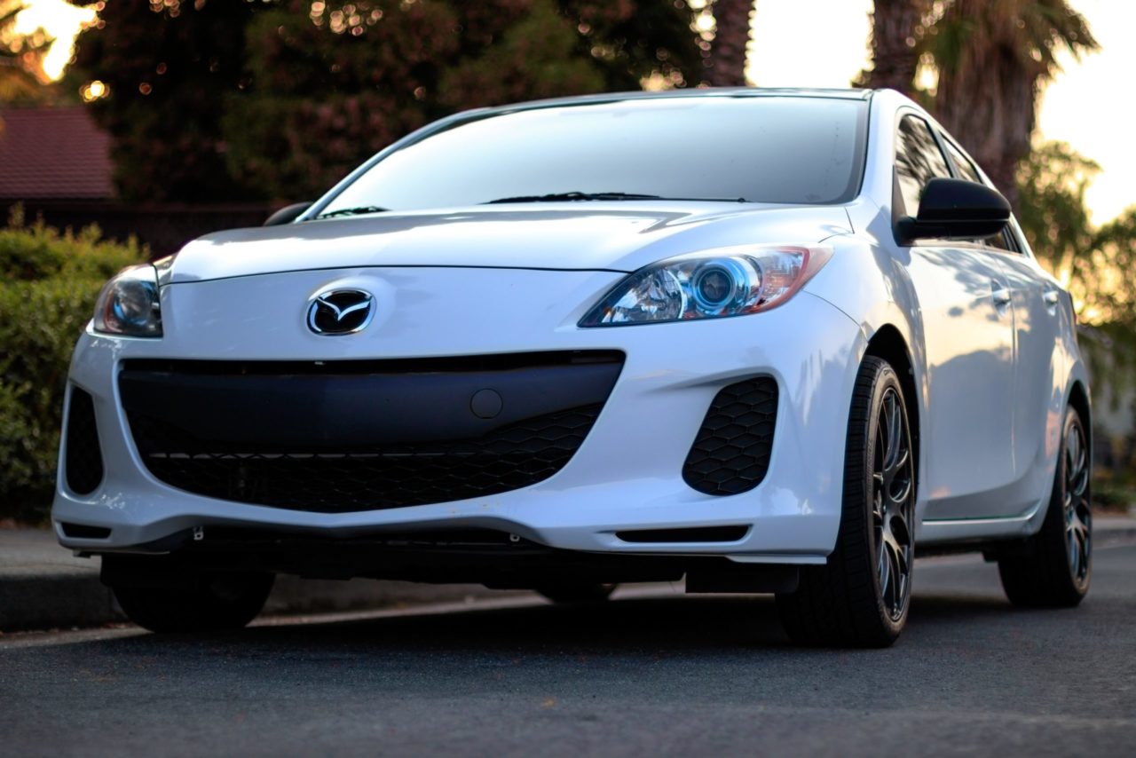 Mazda detiene previsiones de resultados por aranceles de Trump