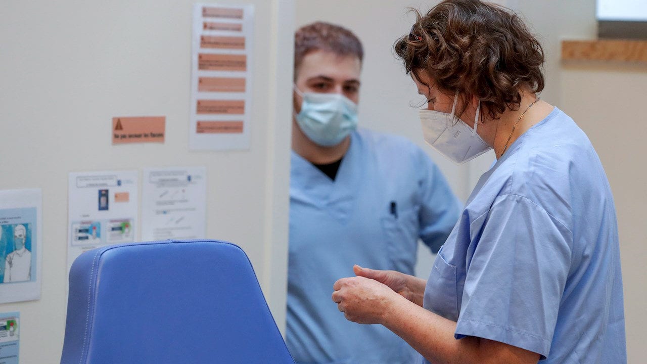 Cáncer y tumores alcanzan costo promedio de atención por 2.6 mdp: AMIS