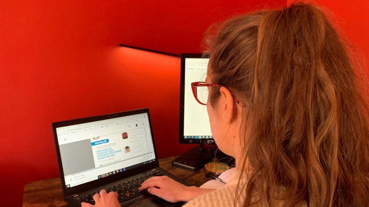 Interpol emite advertencia mundial por venta de vacunas falsas en la web