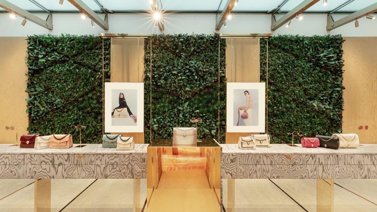 Bvlgari: El espíritu libre y urbano de su nueva colección de accesorios