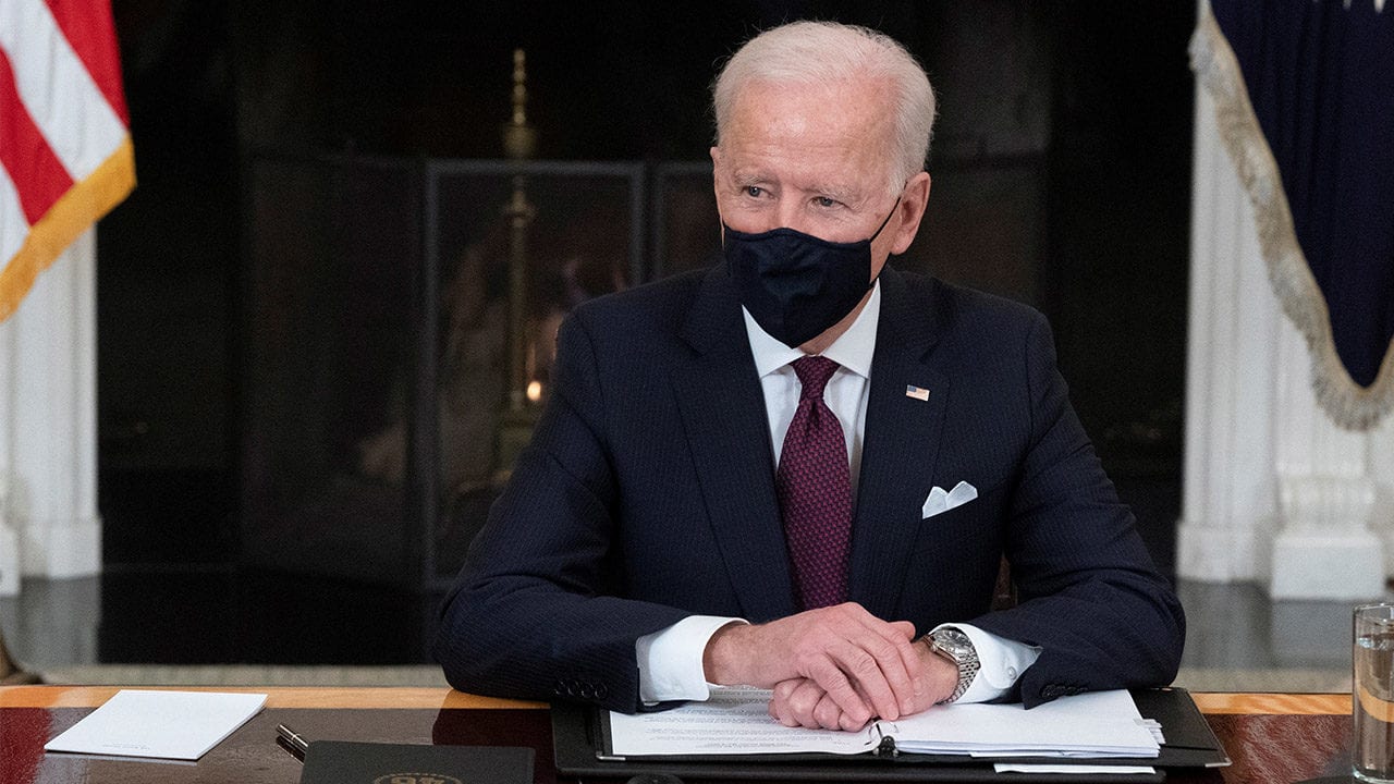 Pandemia por Covid-19 lleva a Biden a centrarse en las amenazas biológicas
