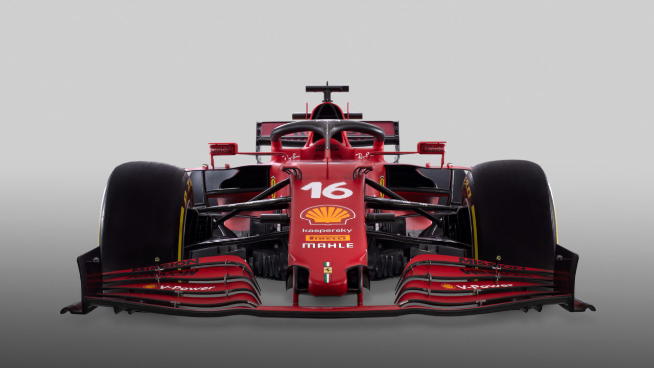 Ferrari presenta su auto para la Fórmula 1, con un cambio impresionante