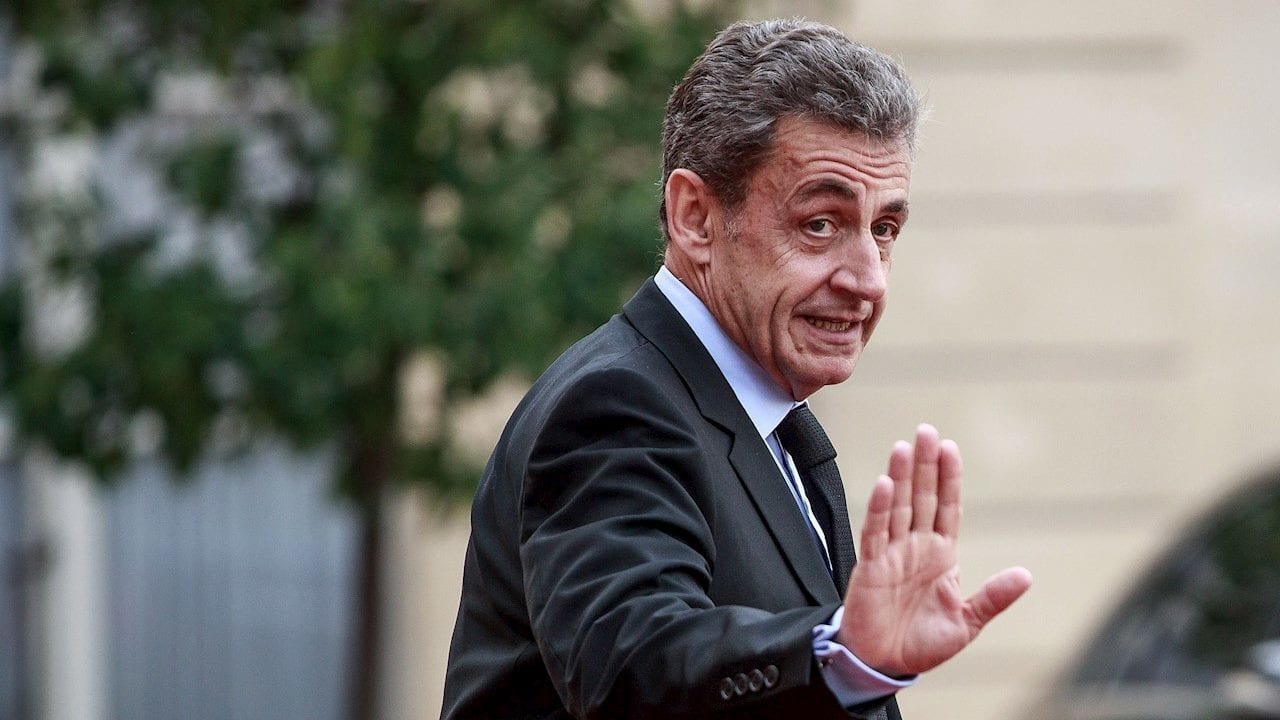 Expresidente Sarkozy recibe pena de 3 años de cárcel por corrupción