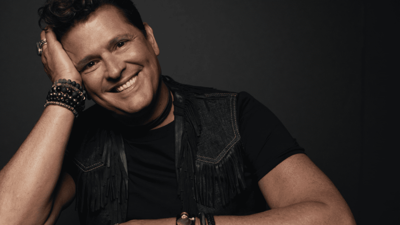 Carlos Vives comparte los retos por los que pasa durante la pandemia