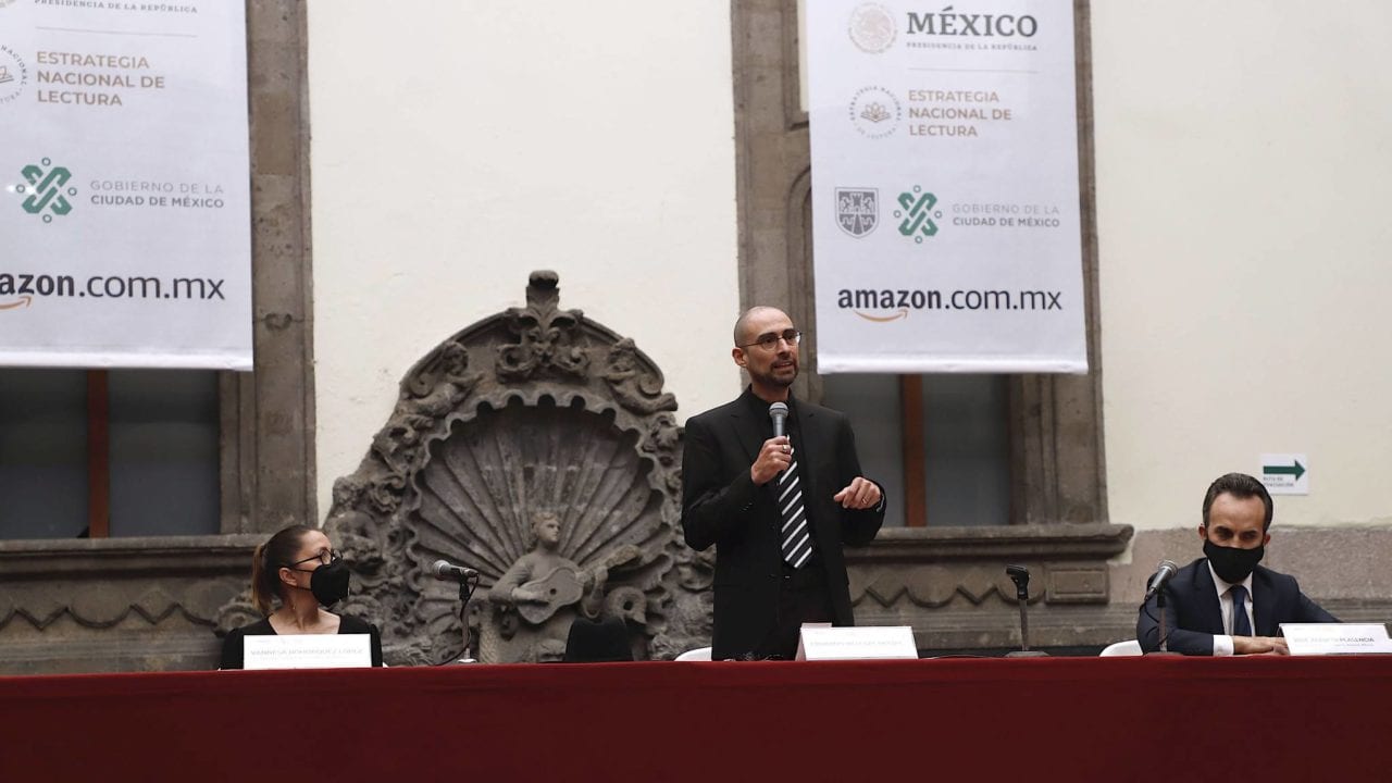 Se buscan nuevas plumas: lanzan Premio Primera Novela 2021
