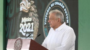 Hay estrategia política para que la 4T no tenga mayoría en Diputados: AMLO