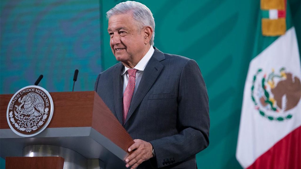 En lo económico y social vamos saliendo de la crisis: AMLO
