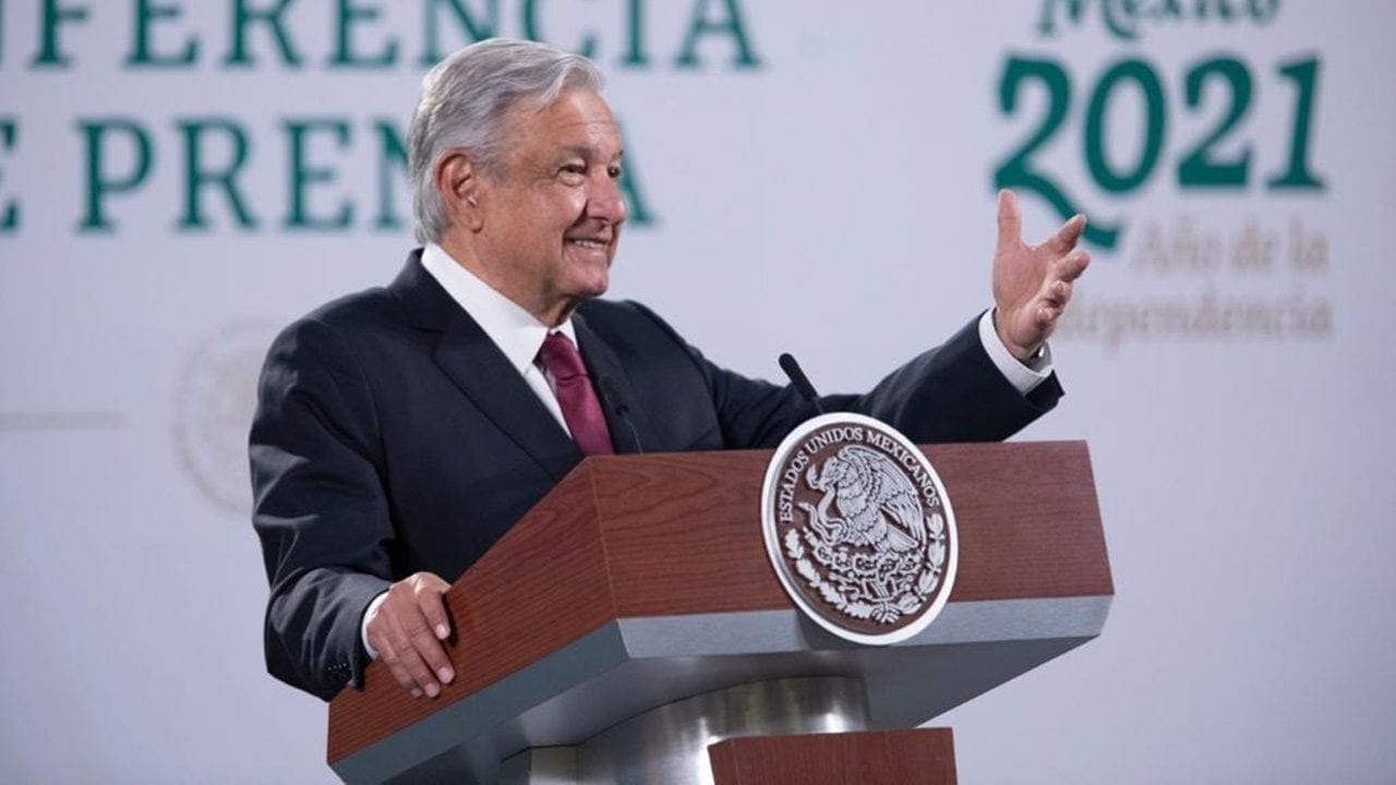 AMLO manda iniciativa para modificar Ley de Hidrocarburos