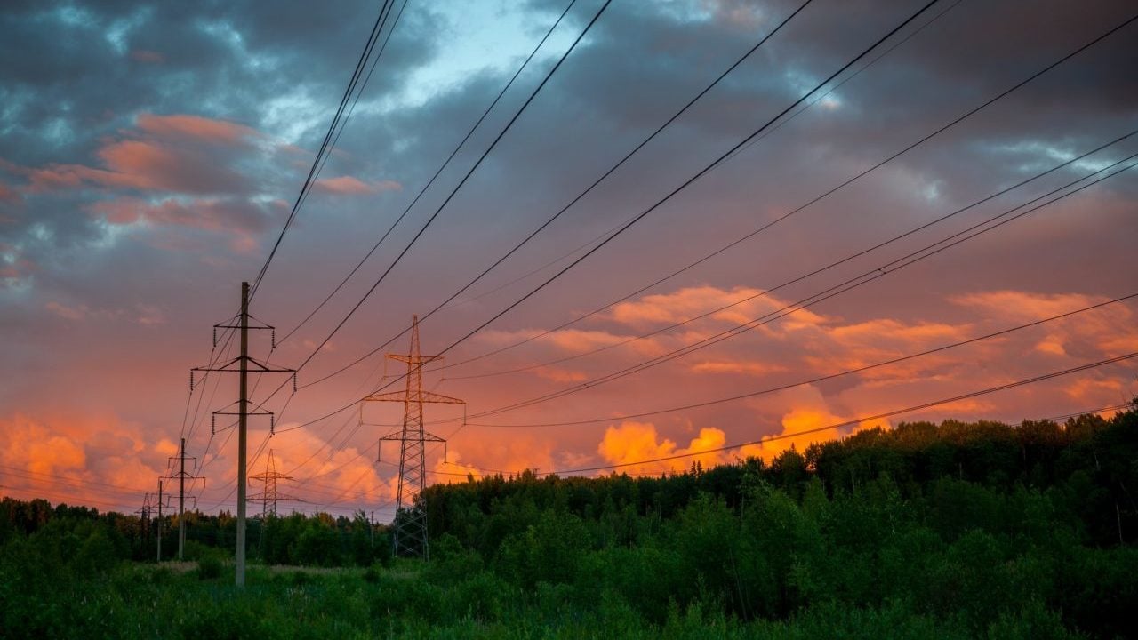 Cofece recomienda a legisladores no aprobar la reforma eléctrica