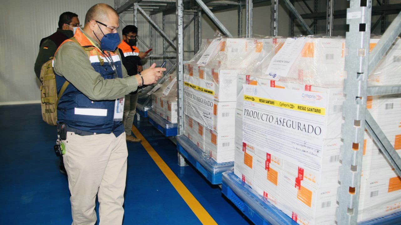 Vacunas que reclamó NL se pueden aplicar sin perder eficacia: Salud
