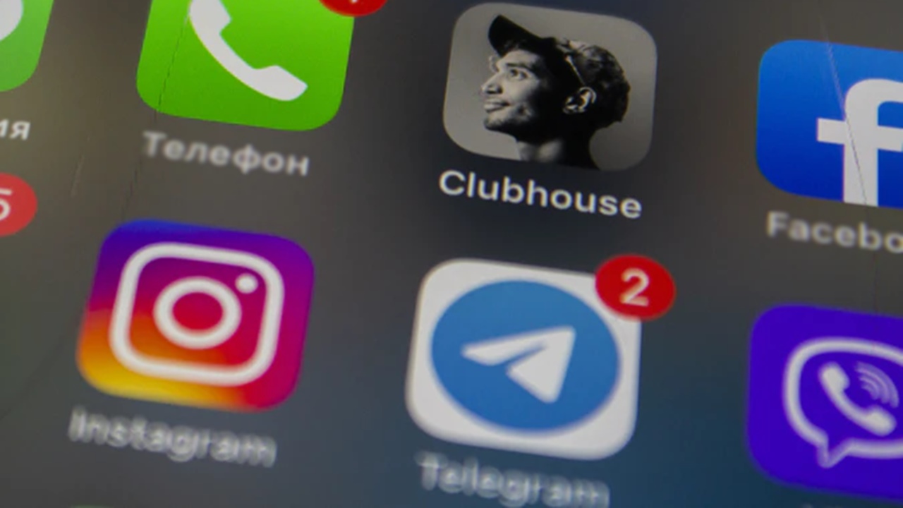 Advierten posible fuga de datos en red social Clubhouse