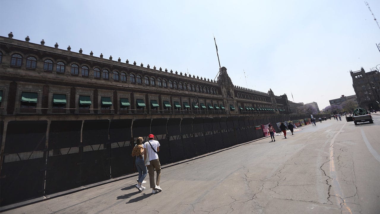 Gasto público en México supera lo programado en 2024, compensan mayores ingresos tributarios