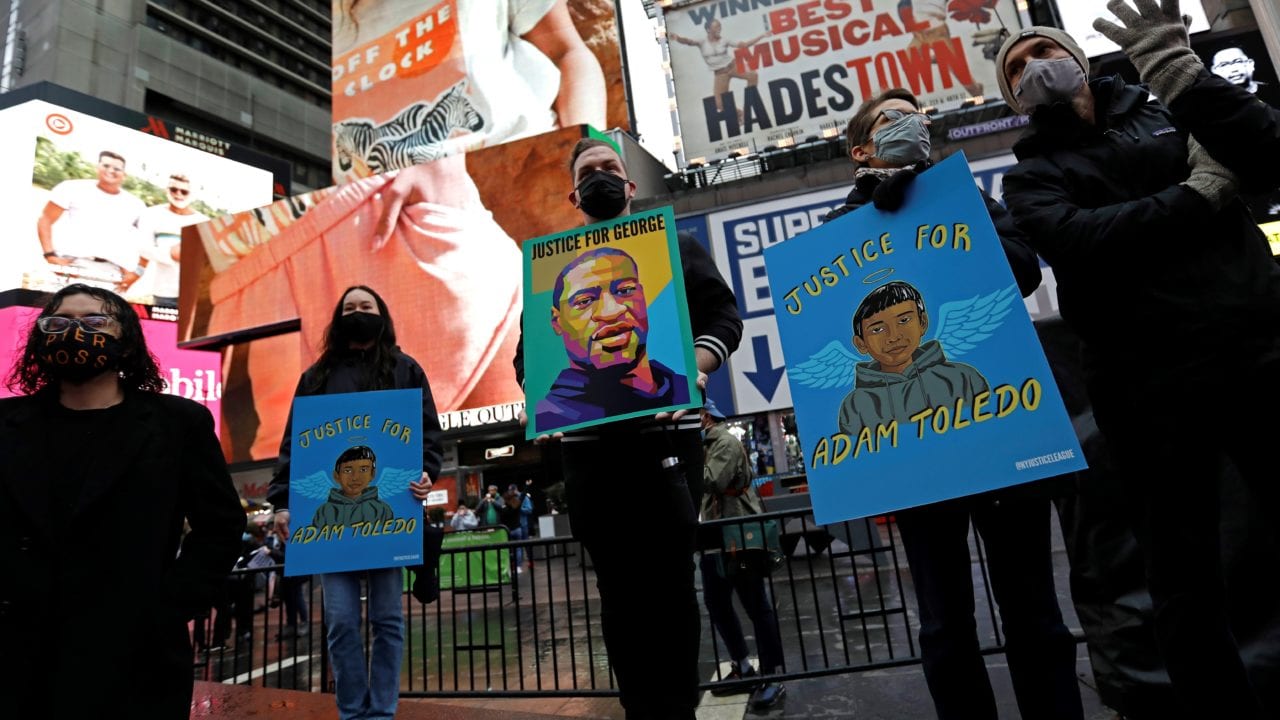 Las protestas contra la violencia policial se esparcen por Estados Unidos