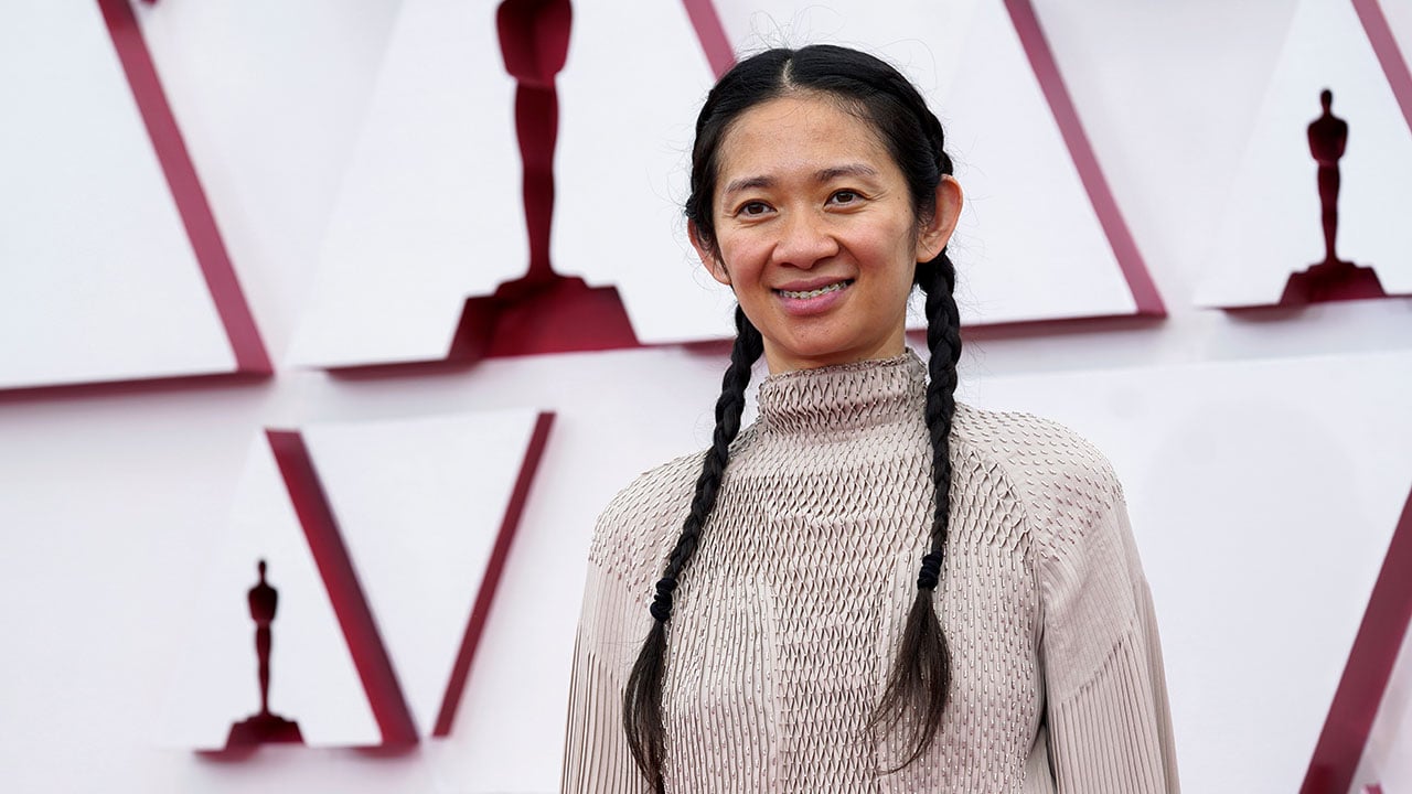 Chloé Zhao hace historia al ganar el Oscar a Mejor Dirección