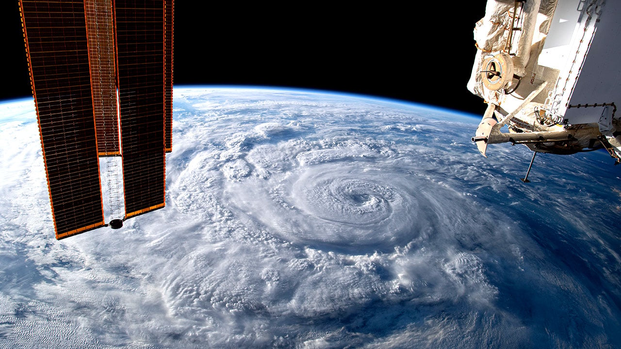 Dia mundial de la Tierra vista desde la estacion espacial 3