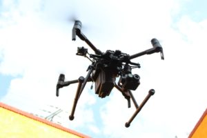 drones comunicación humana