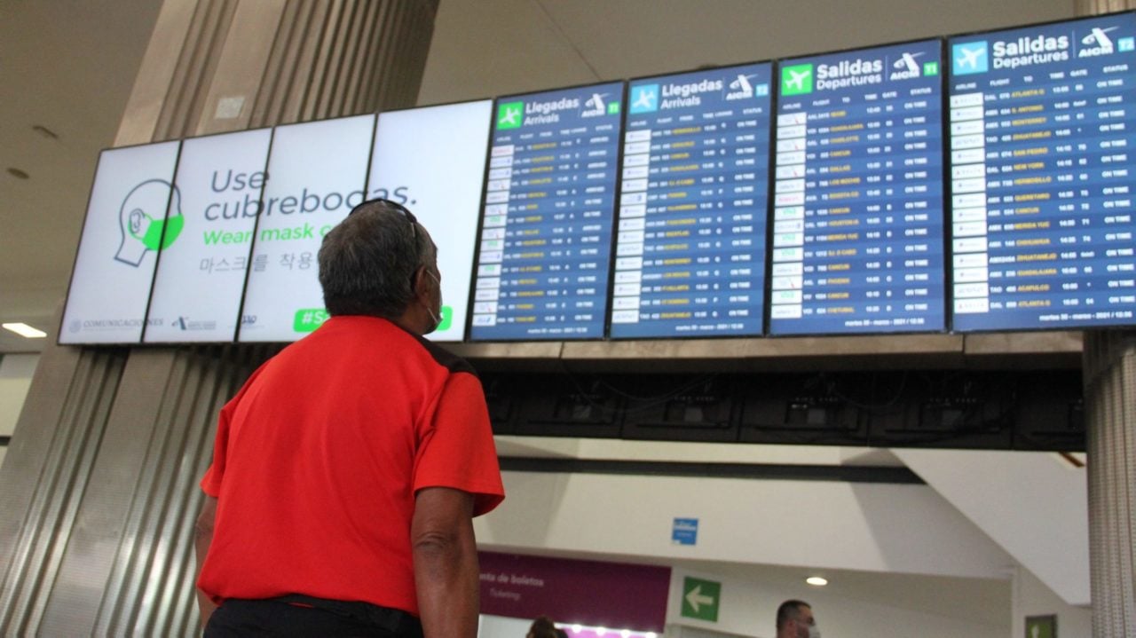 Aeropuertos de EU acaparan ya dos tercios de las cancelaciones de vuelos