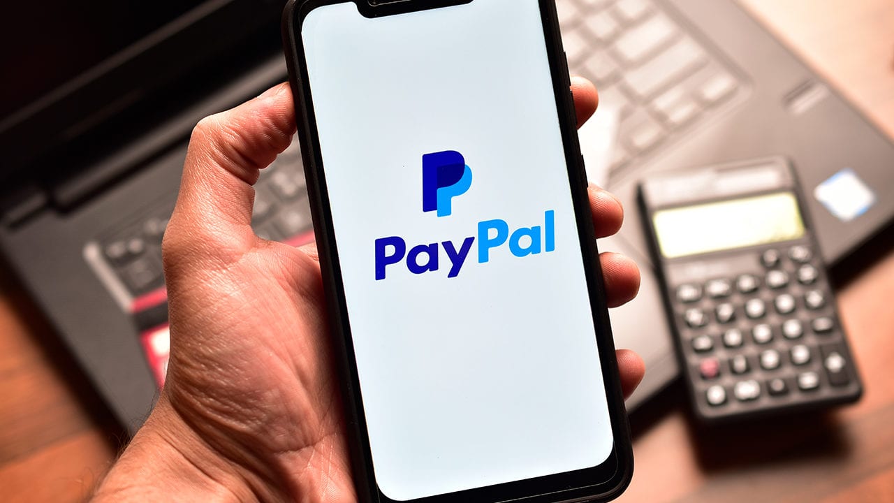 PayPal lanza una stablecoin en un impulso a las criptomonedas