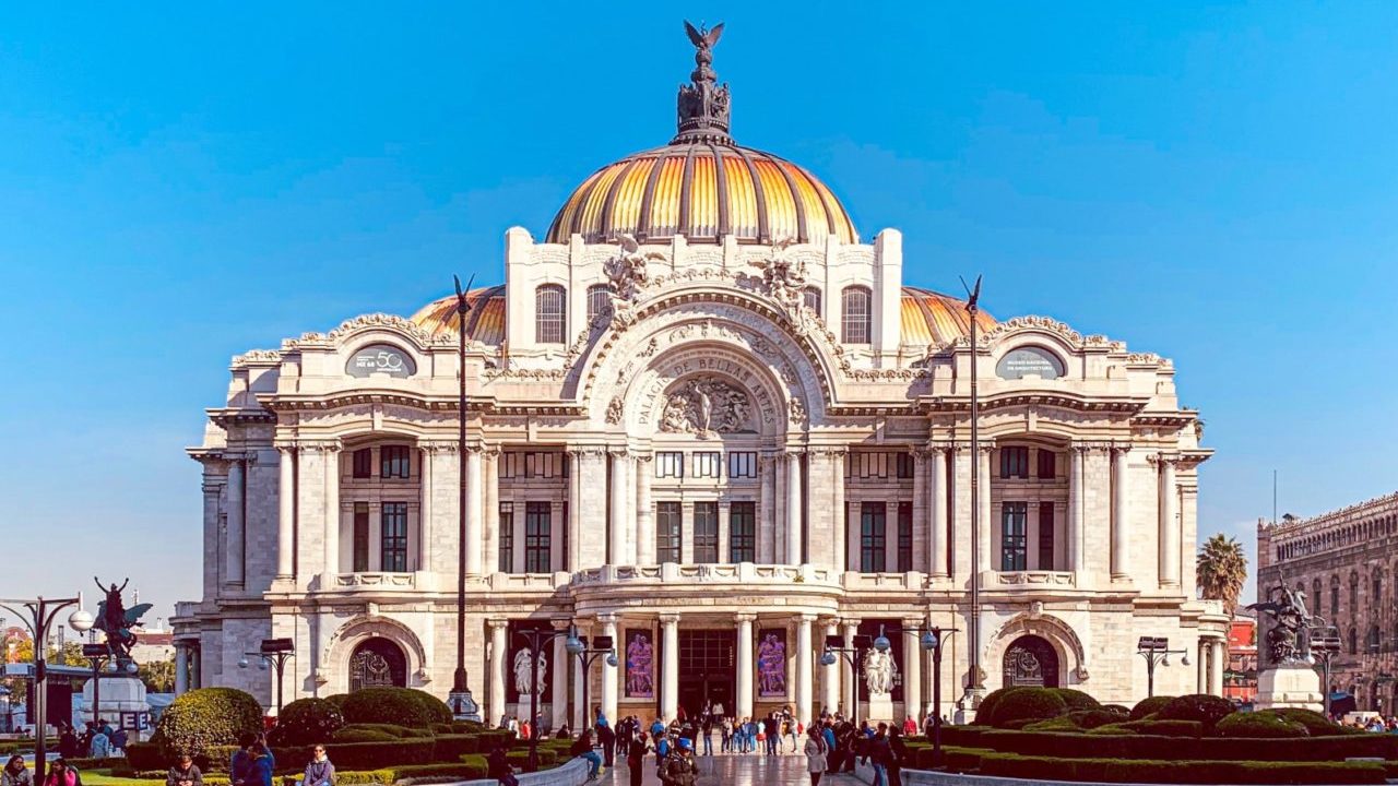 ¿Cuándo y por qué se conmemora el Día Internacional de los Monumentos y Sitios?