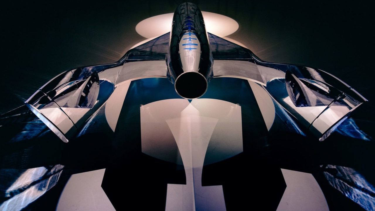 Virgin Galactic presentó su nueva nave espacial para vuelos comerciales