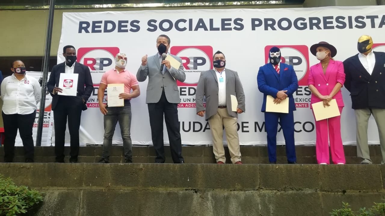 Adame explica en video: ‘los 25 millones se refieren a cubrebocas, no a dinero’