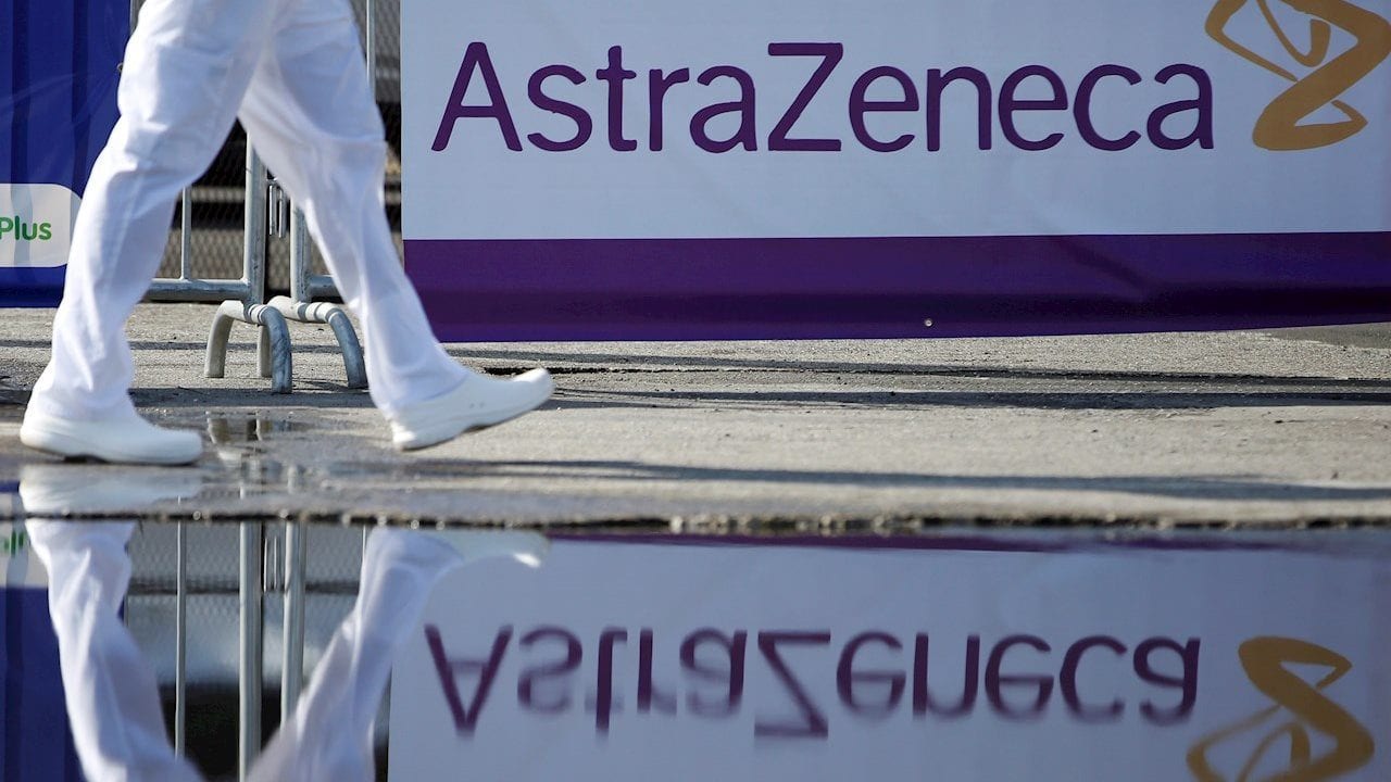 Terapia anticuerpos de AstraZeneca protege del Covid-19: estudio
