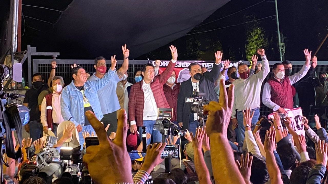 Dan dirigencias de Guerrero y Michoacán a Salgado y Morón