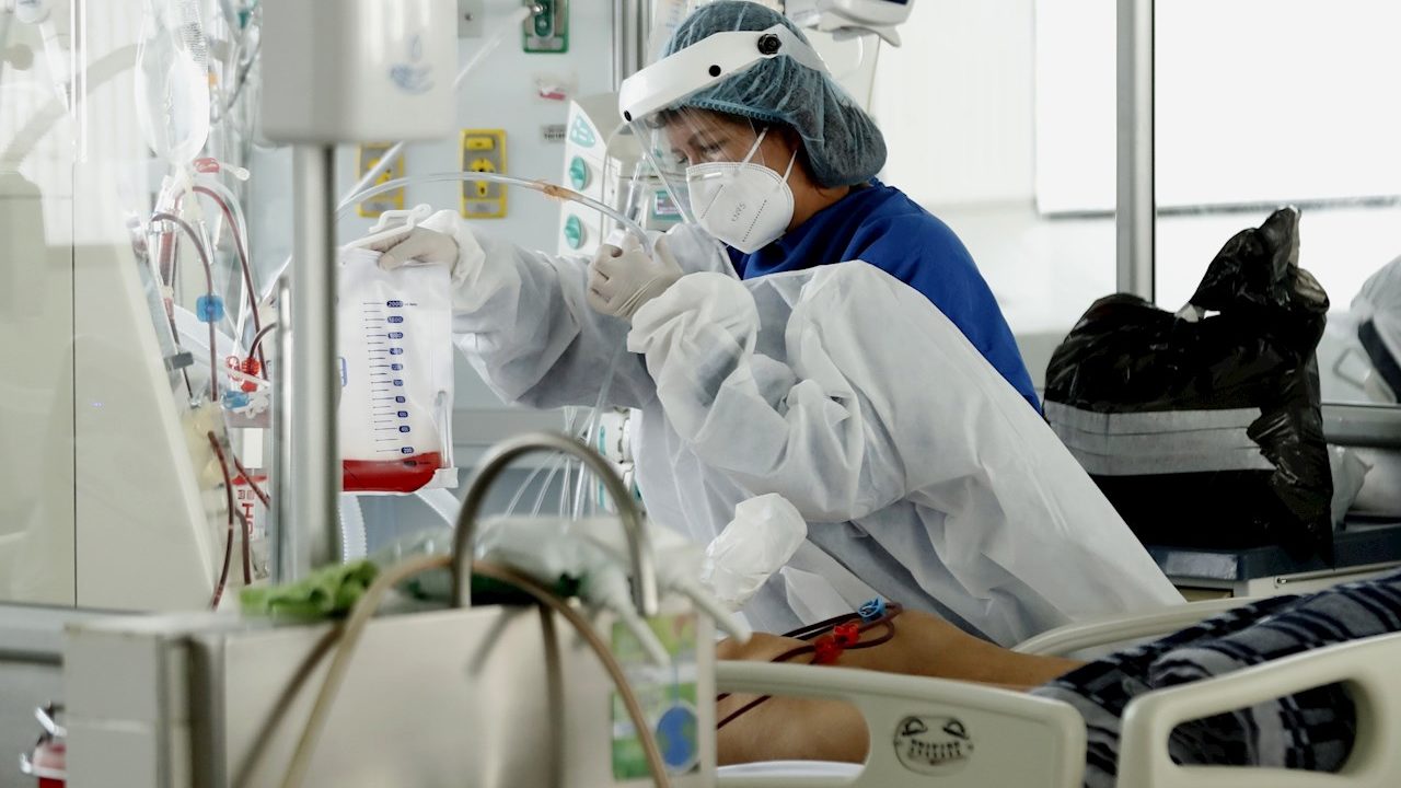 Salud reporta 213,048 muertes acumuladas por Covid-19 en México