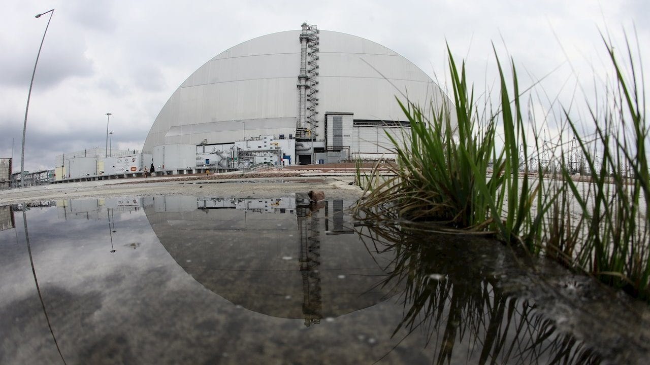 Alertan riesgo por planta nuclear de Ucrania; sería 10 veces peor que Chernóbil