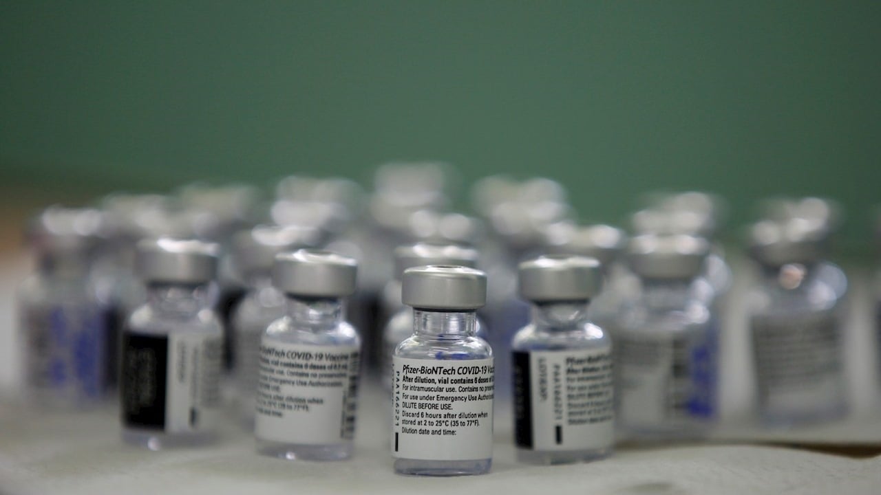 Las farmacéuticas disparan ganancias 66% por vacunas contra Vovid-19
