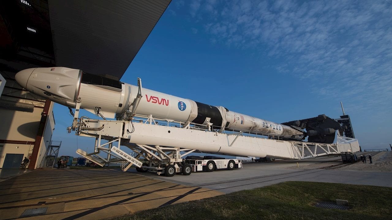 Elon Musk ‘llega’ a la Luna: SpaceX gana contrato de la NASA por 2,900 mdd