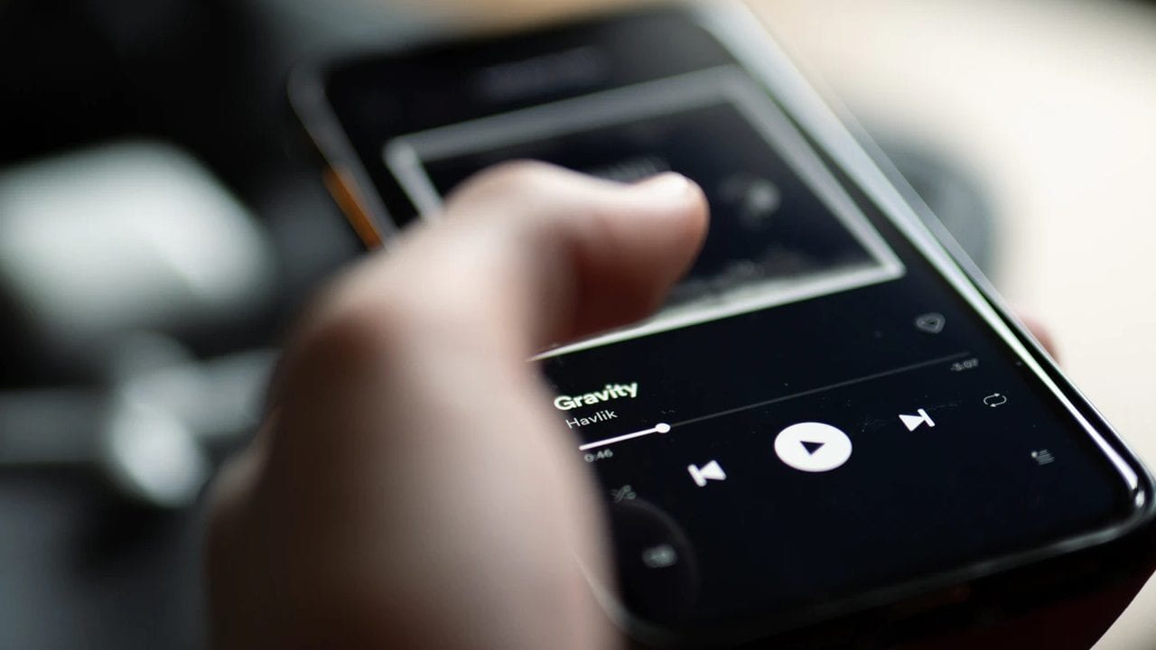 Spotify agrega más suscriptores y sus ingresos aumentan por anuncios